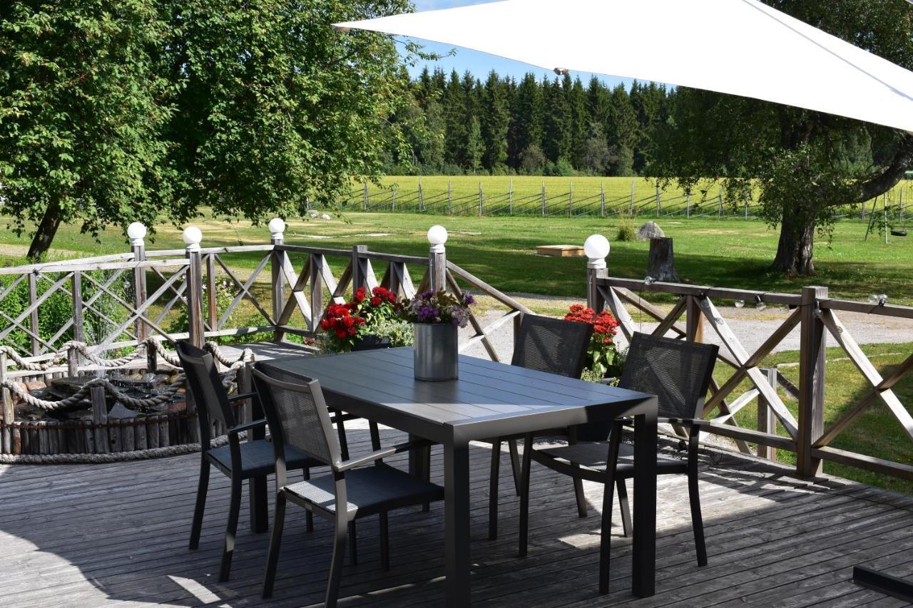 Kartanohostel Annacatharina Nyslott Exteriör bild